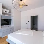 Apartment Emax Homes- Axxis Nova *