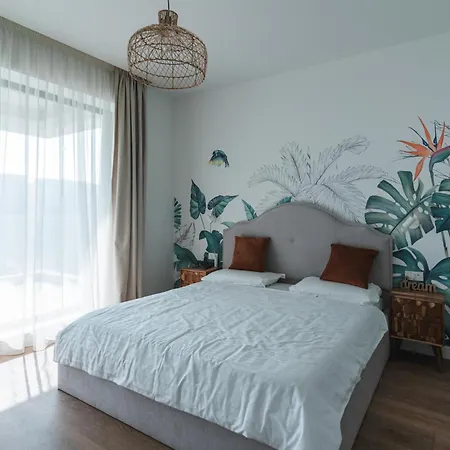 Emax Homes- Axxis Nova Apartmán