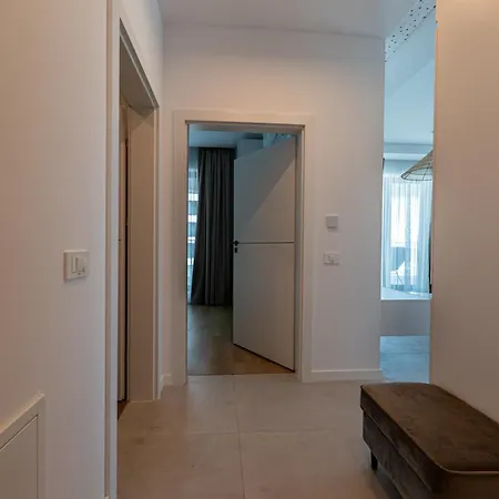 Emax Homes- Axxis Nova * Năvodari