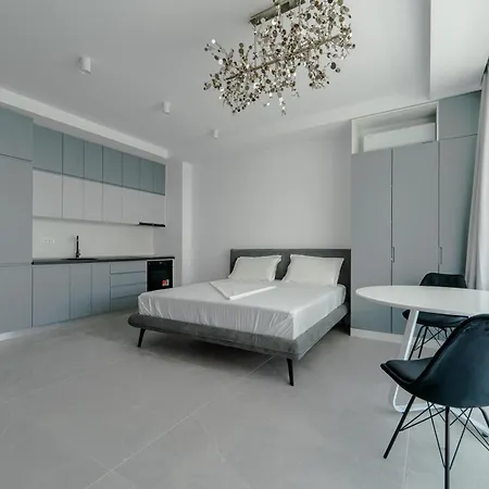 Emax Homes- Axxis Nova Apartman *