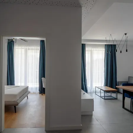 Emax Homes- Axxis Nova Apartamento Năvodari